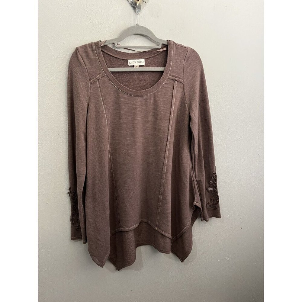 Knox Rose Knit Long Sleeve Shirt Women Medium Tan Brown  Embroidered Sleeve Soft